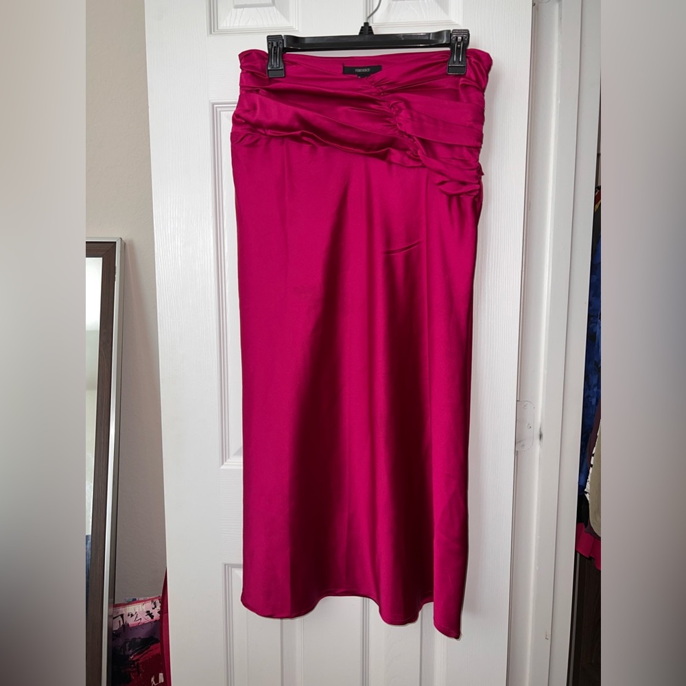 Forever 21 Magenta Satin Midi Skirt, Size L